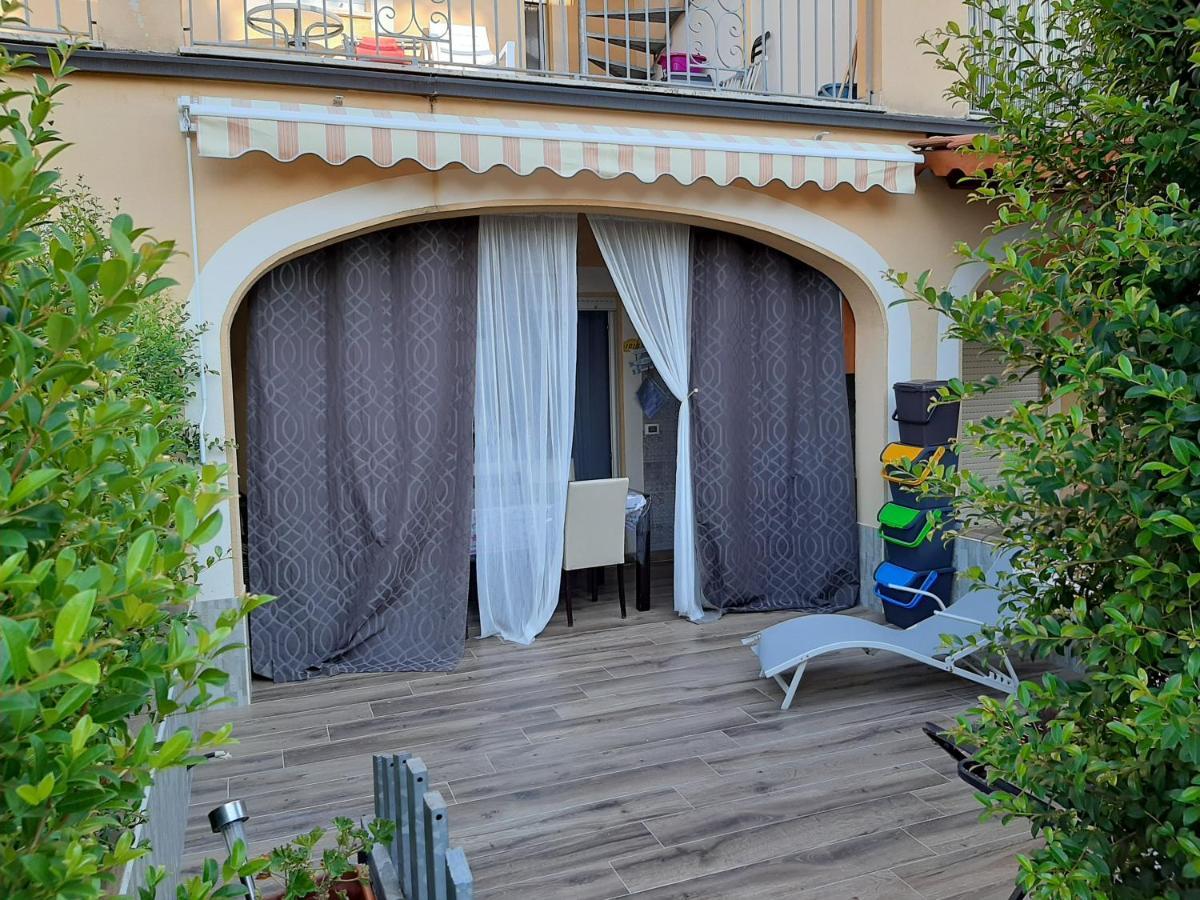Sonia Pizzo Beach Club Apartman Kültér fotó
